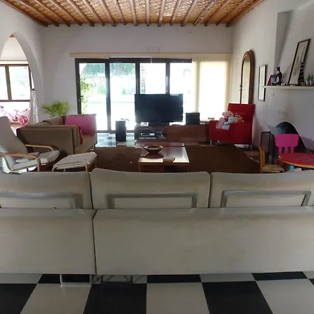 Βίλα Citrus Homes *